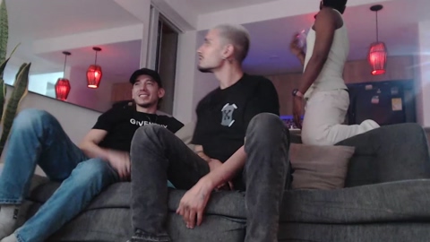 fratguysonline  26-02-2023